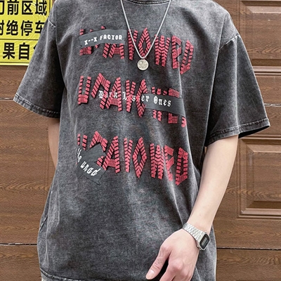 市场上装-T恤-电商T恤