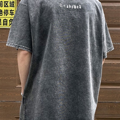 市场上装-T恤-电商T恤