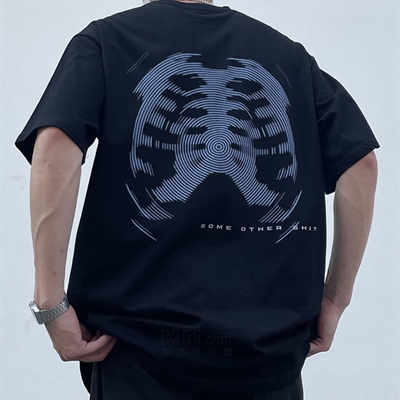 市场上装-T恤-电商T恤