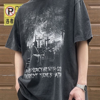 市场上装-T恤-电商T恤