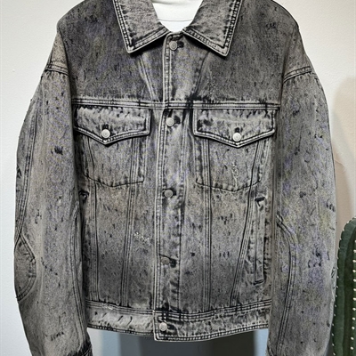 市场上装-夹克-休闲夹克