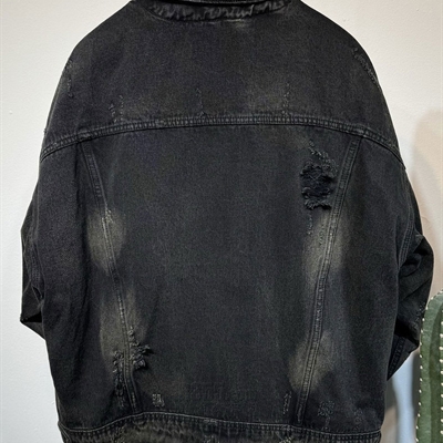 市场上装-夹克-休闲夹克