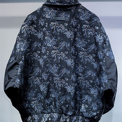 市场上装-夹克-休闲夹克