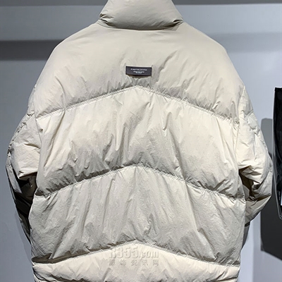 市场上装-棉衣/羽绒服-休闲棉服