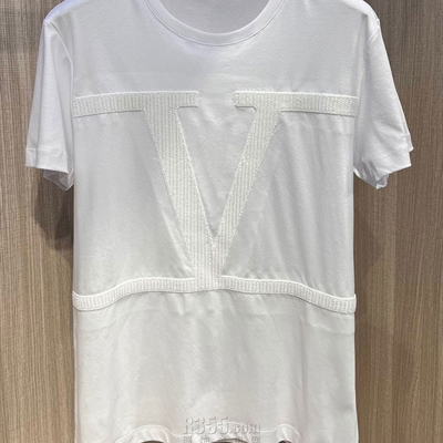 市场上装-T恤-欧货T恤