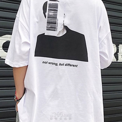 市场上装-T恤-电商T恤