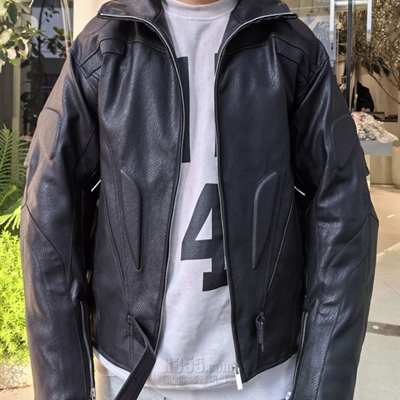 市场上装-皮衣-休闲皮衣