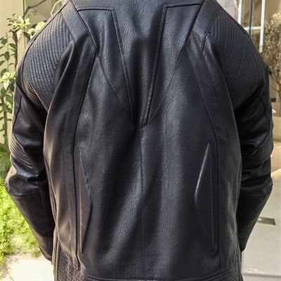 市场上装-皮衣-休闲皮衣