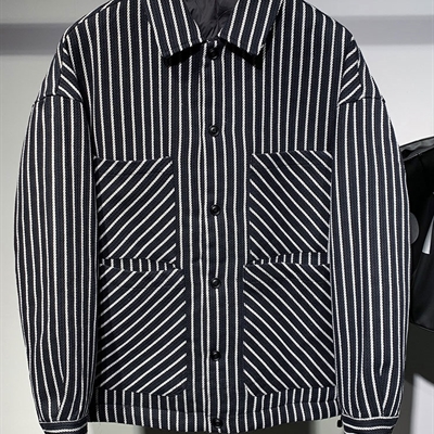 市场上装-夹克-休闲夹克