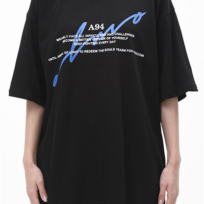 市场上装-T恤-电商T恤