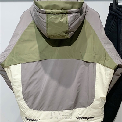 市场上装-棉衣/羽绒服-休闲棉服