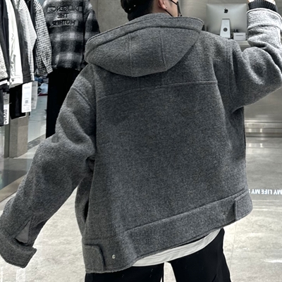 市场上装-夹克-休闲夹克