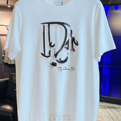 市场上装-T恤-欧货T恤