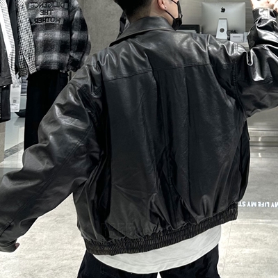 市场上装-皮衣-休闲皮衣