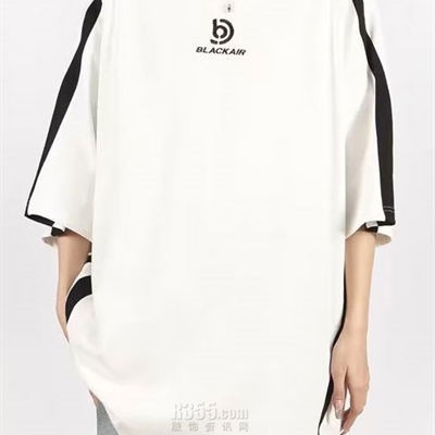 市场上装-T恤-电商T恤