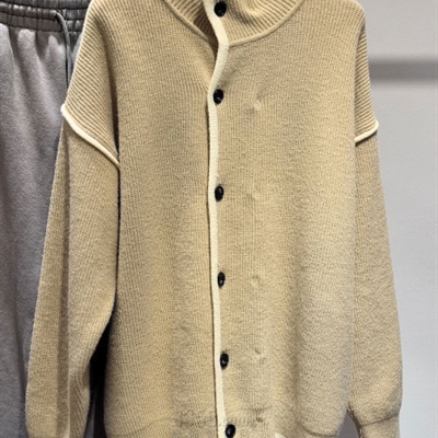 市场上装-毛衫-休闲毛衫