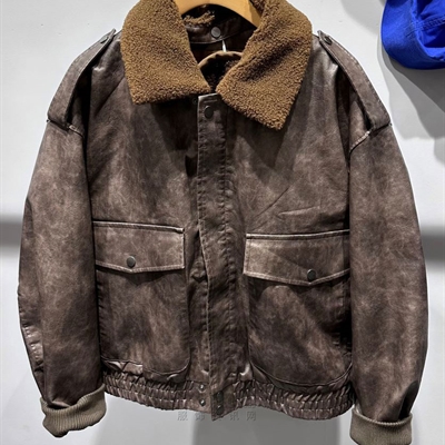 市场上装-皮衣-休闲皮衣