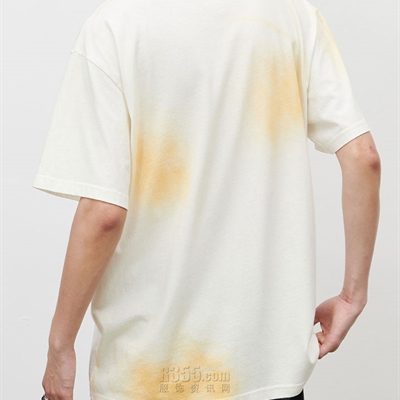 市场上装-T恤-电商T恤