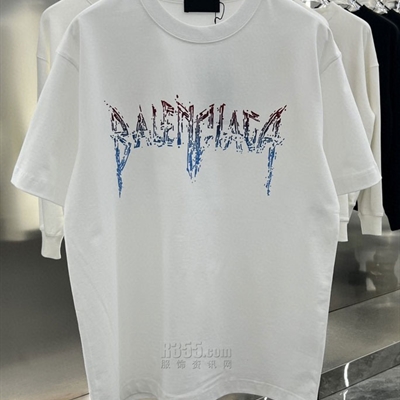 市场上装-T恤-欧货T恤