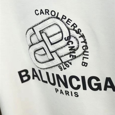 市场上装-T恤-欧货T恤