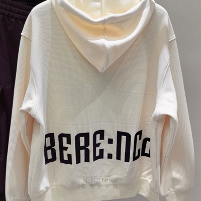 市场上装-卫衣-休闲卫衣