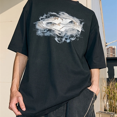 市场上装-T恤-电商T恤