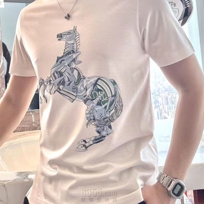 市场上装-T恤-欧货T恤