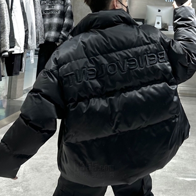 市场上装-皮衣-休闲皮衣