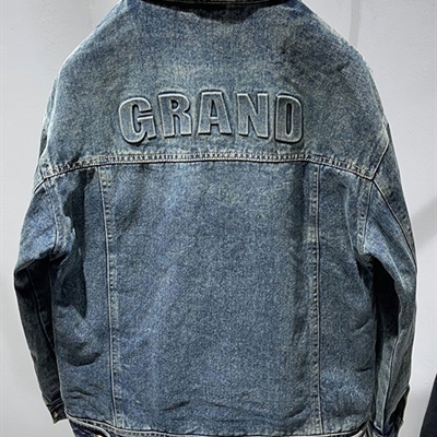 市场上装-夹克-休闲夹克