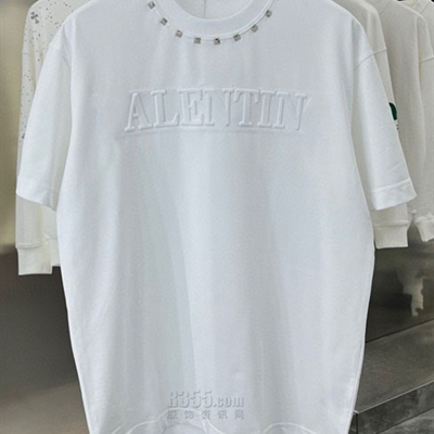 市场上装-T恤-欧货T恤