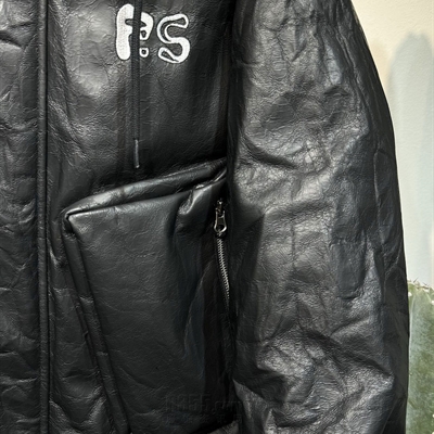 市场上装-皮衣-休闲皮衣