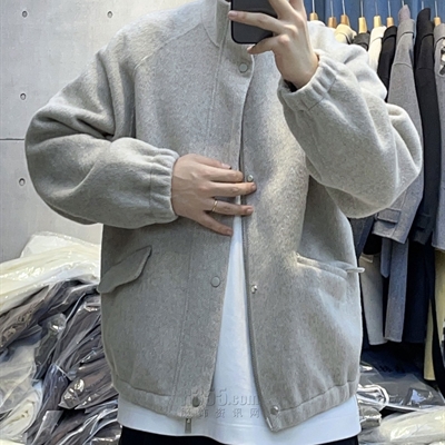 市场上装-夹克-休闲夹克