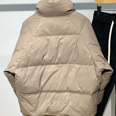 市场上装-棉衣/羽绒服-休闲棉服