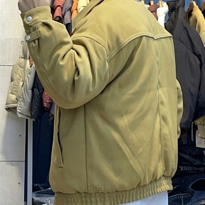 市场上装-夹克-休闲夹克