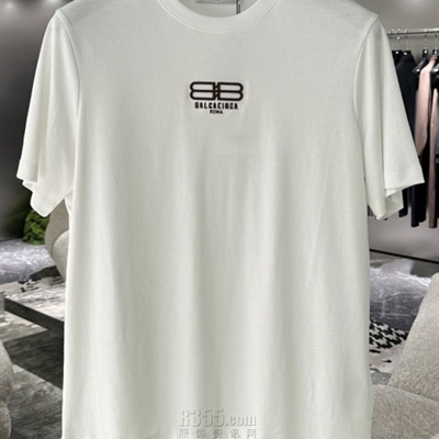 市场上装-T恤-欧货T恤