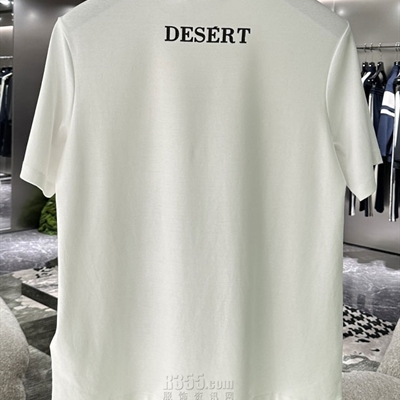 市场上装-T恤-欧货T恤