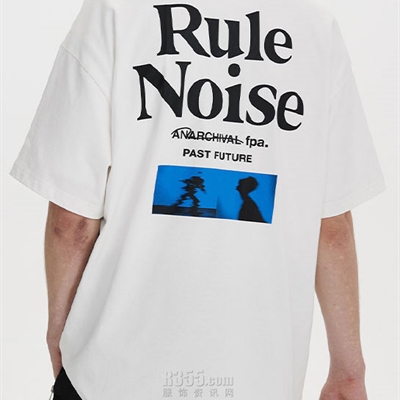 市场上装-T恤-电商T恤