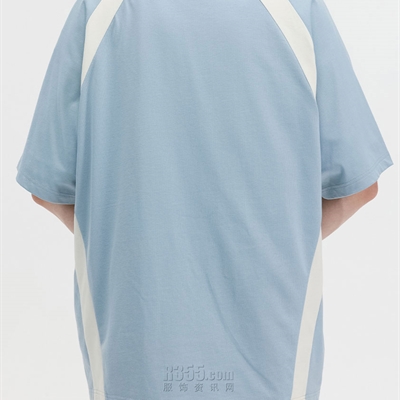 市场上装-T恤-电商T恤