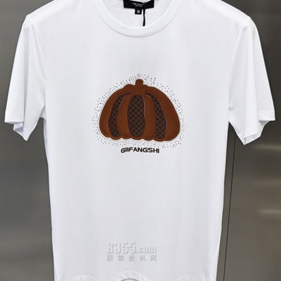 市场上装-T恤-欧货T恤