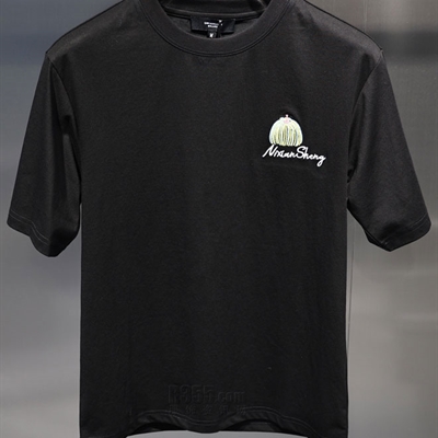 市场上装-T恤-欧货T恤