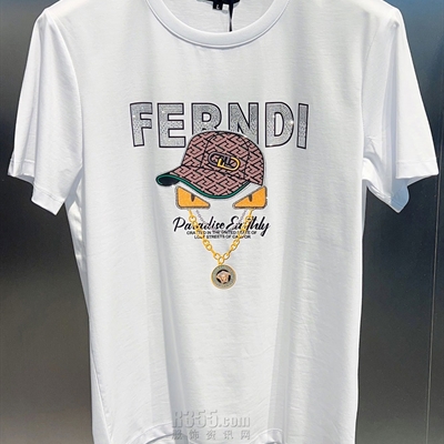 市场上装-T恤-欧货T恤