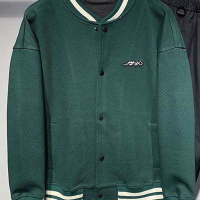 市场上装-夹克-休闲夹克