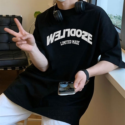 市场上装-T恤-电商T恤