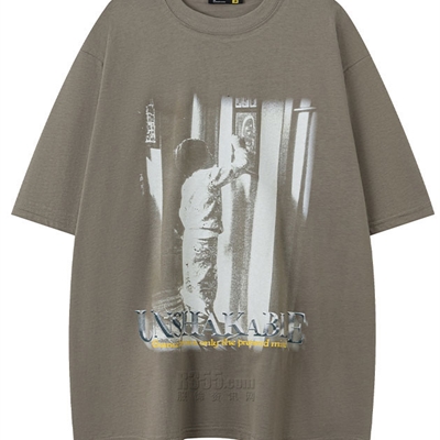 市场上装-T恤-电商T恤