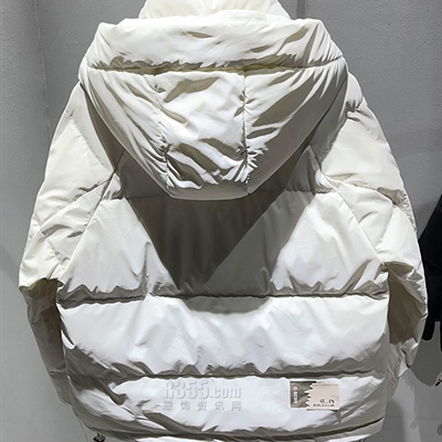 市场上装-棉衣/羽绒服-休闲棉服