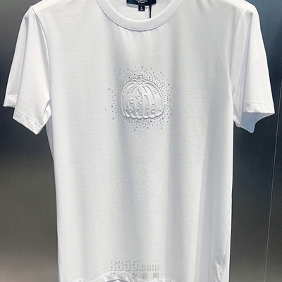 市场上装-T恤-欧货T恤