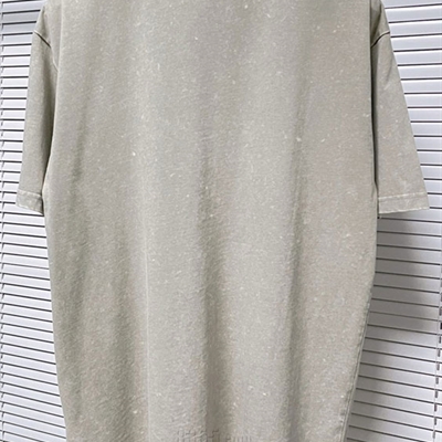 市场上装-T恤-欧货T恤