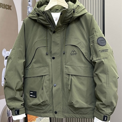 市场上装-夹克-休闲夹克