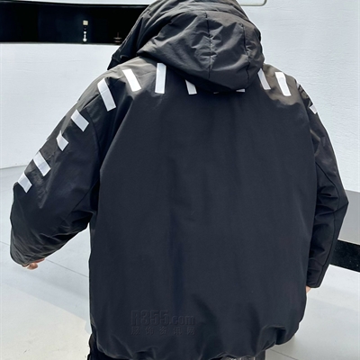 市场上装-棉衣/羽绒服-休闲棉服