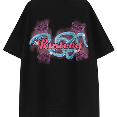 市场上装-T恤-电商T恤